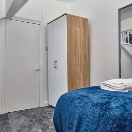 Vinery Deluxe 3 Bedroom شقة *