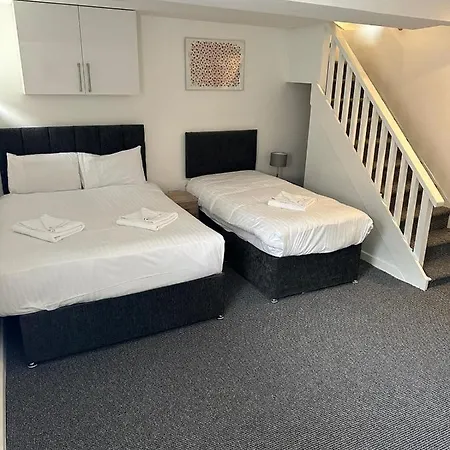 Vinery Deluxe 3 Bedroom